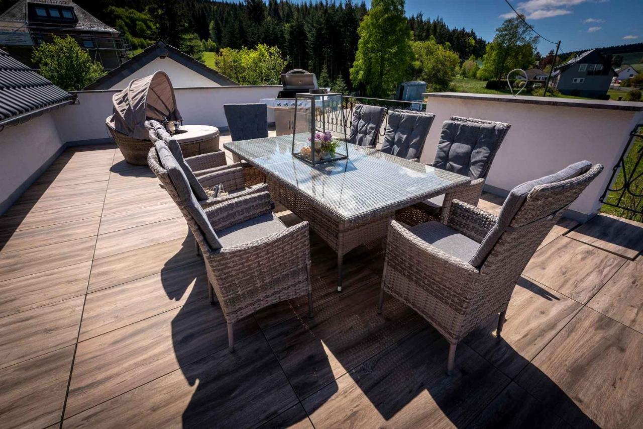 Altes Forsthaus - Ferienwohnung Im Obergeschoss Ormont Dış mekan fotoğraf