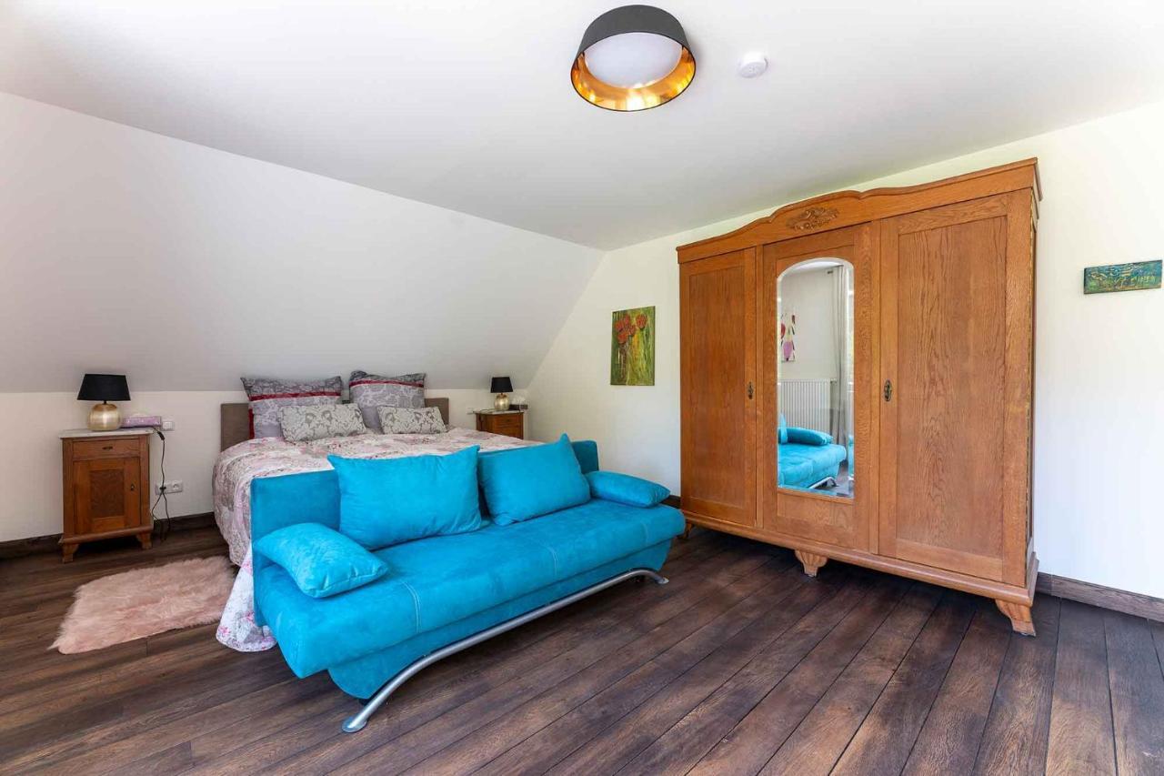 Altes Forsthaus - Ferienwohnung Im Obergeschoss Ormont Dış mekan fotoğraf